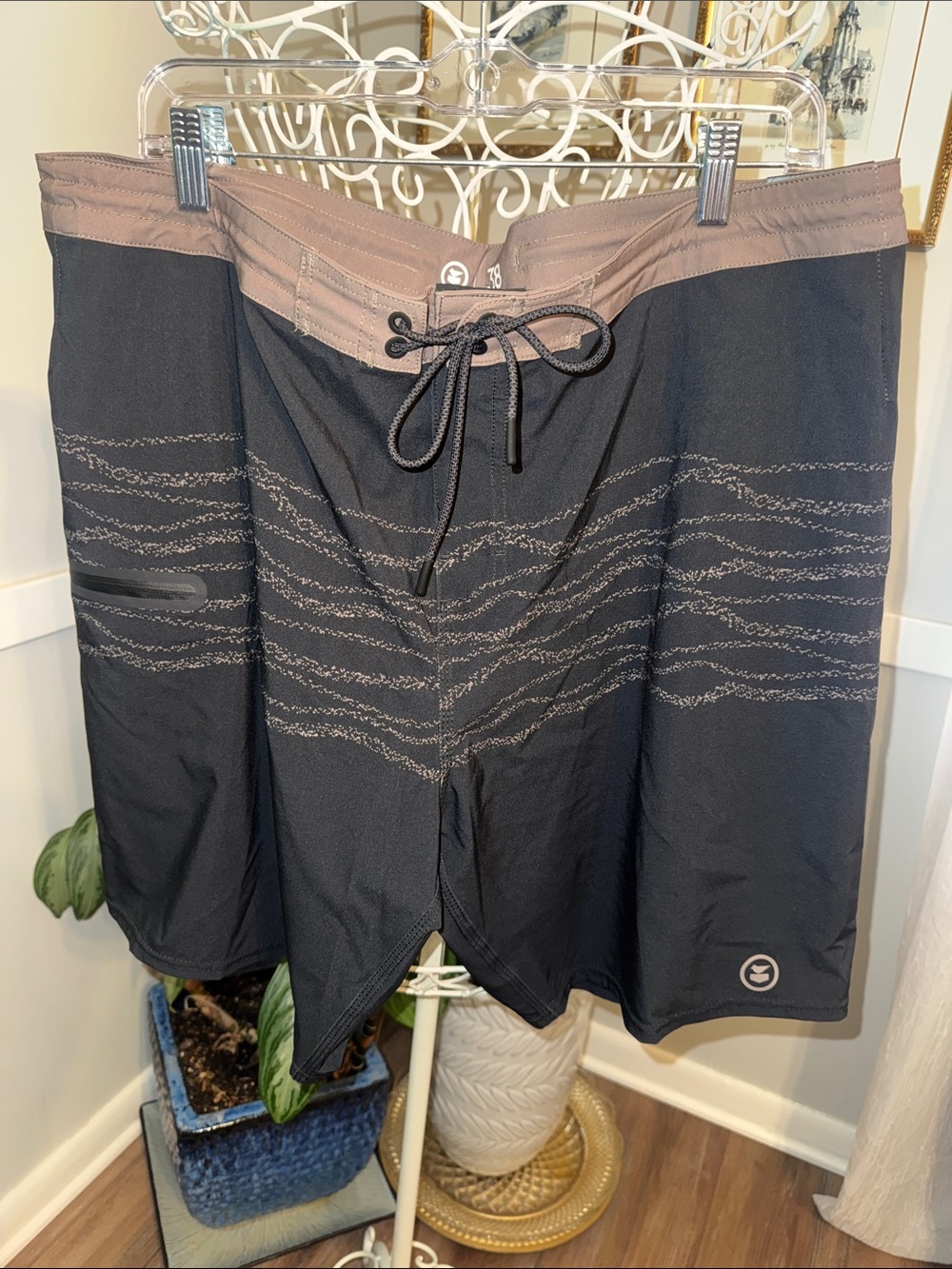 Holyoke Men's Black Boardshorts with Brown Waistband NWT!